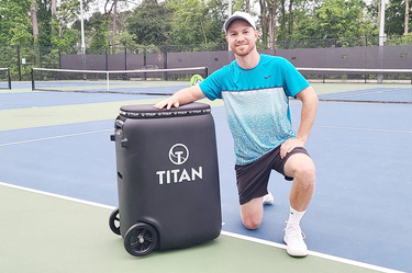 Pickleball Produkte von TITAN Pickleball. Erhältich bei Pickleball Corner