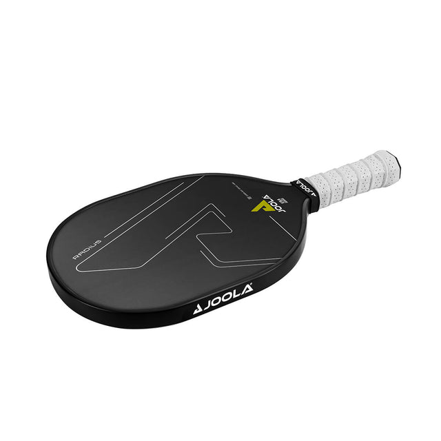 JOOLA Radius CGS 14 Paddle mit schwarzer Graphit-Oberfläche mit JOOLA-Logo, Carbon Grip Surface Technologie und einem langen Griff mit weissem geriffelten und perforierten Griff.
